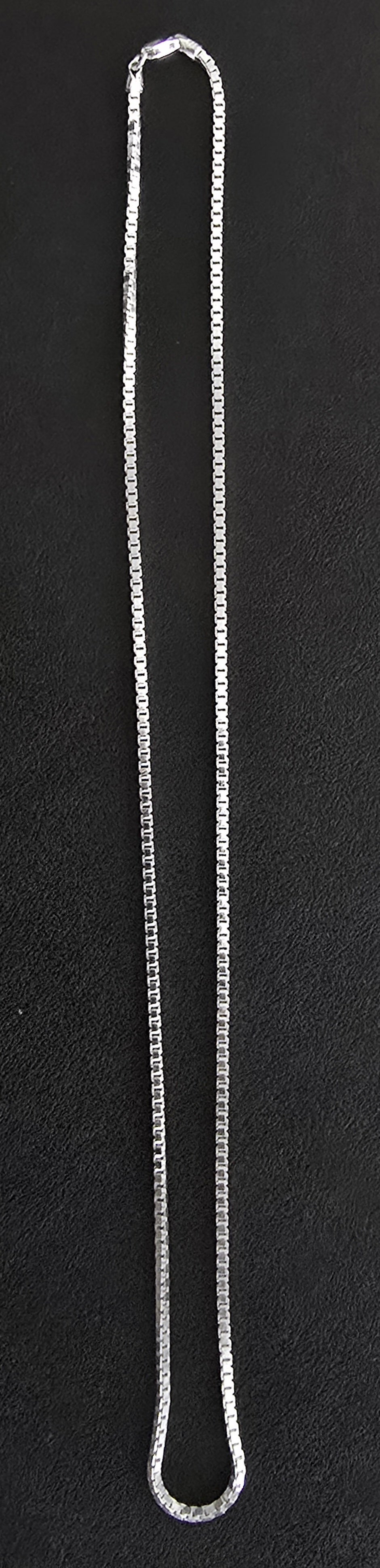 Silver Chain - Box