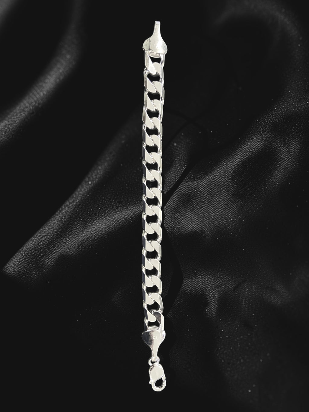 8 Cut Curb Bracelet