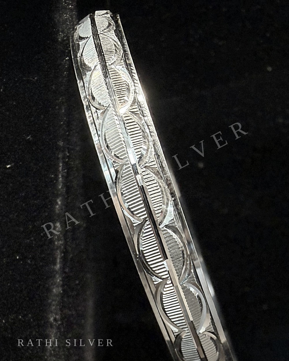 Oval Vine (CNC-K-06)