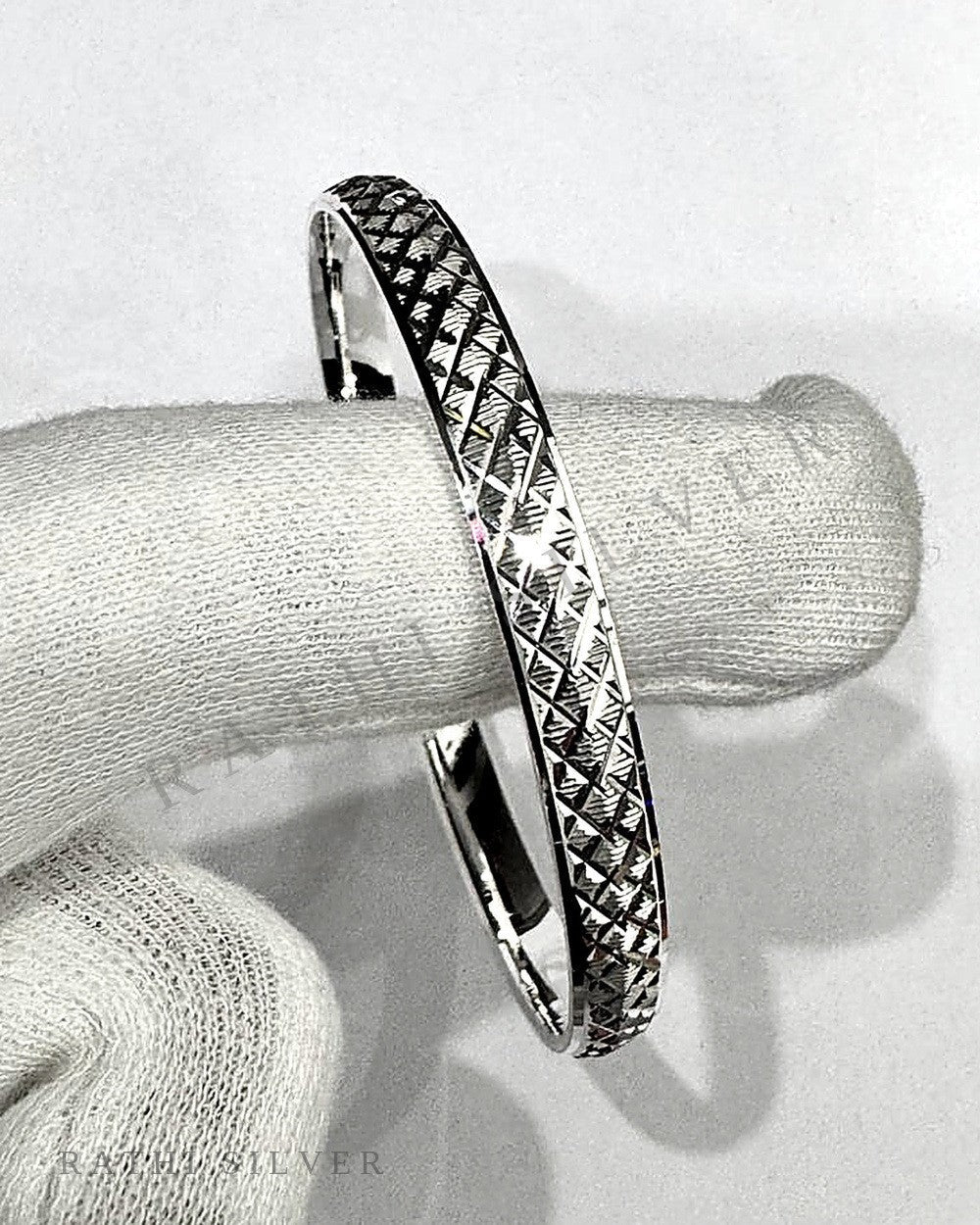 Diamond Criss-Cross (CNC-K-10)